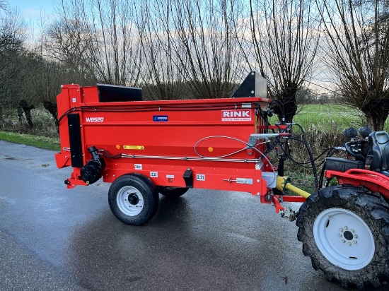 Afbeeldingen van Rink Smalspoorstrooier WBS20A