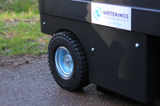 Afbeeldingen van Isal PB110E Veegmachine