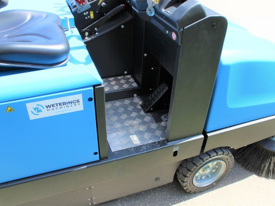 Afbeeldingen van Isal PB120 Veegmachine