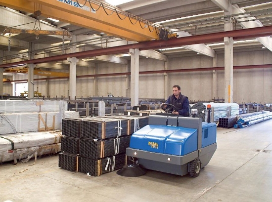 Afbeeldingen van Isal PB155 Veegmachine